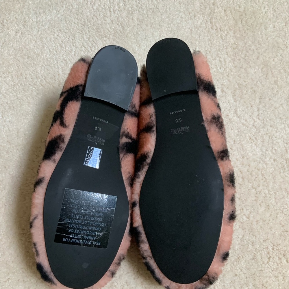 COACH HOLLY SHEARLING PINK AND BLACK LOGO SLIPPERS - Picture 8 of 16